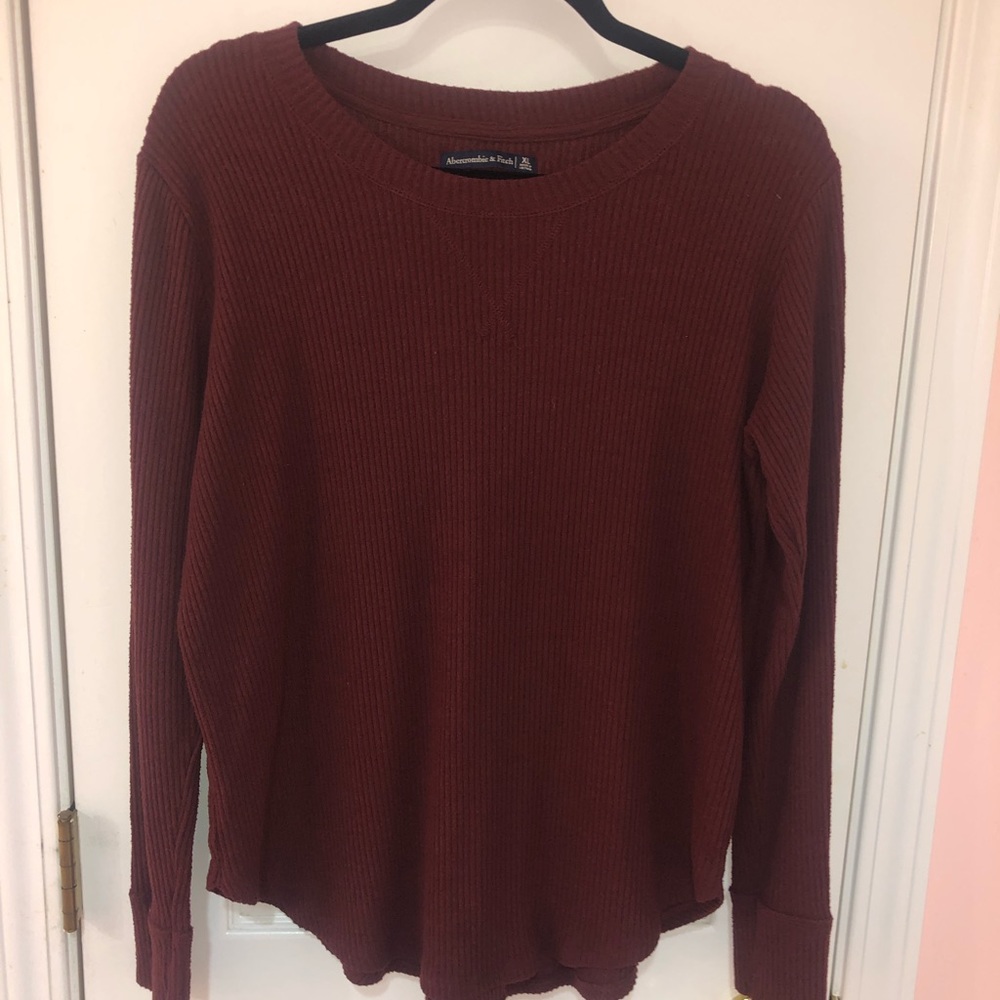 Abercrombie & Fitch sweater